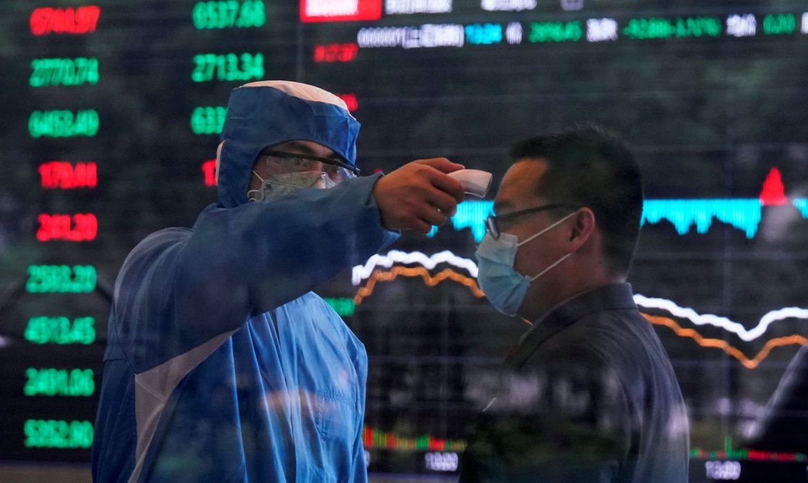 Bolsas da Europa despencam 6% na abertura dos pregões