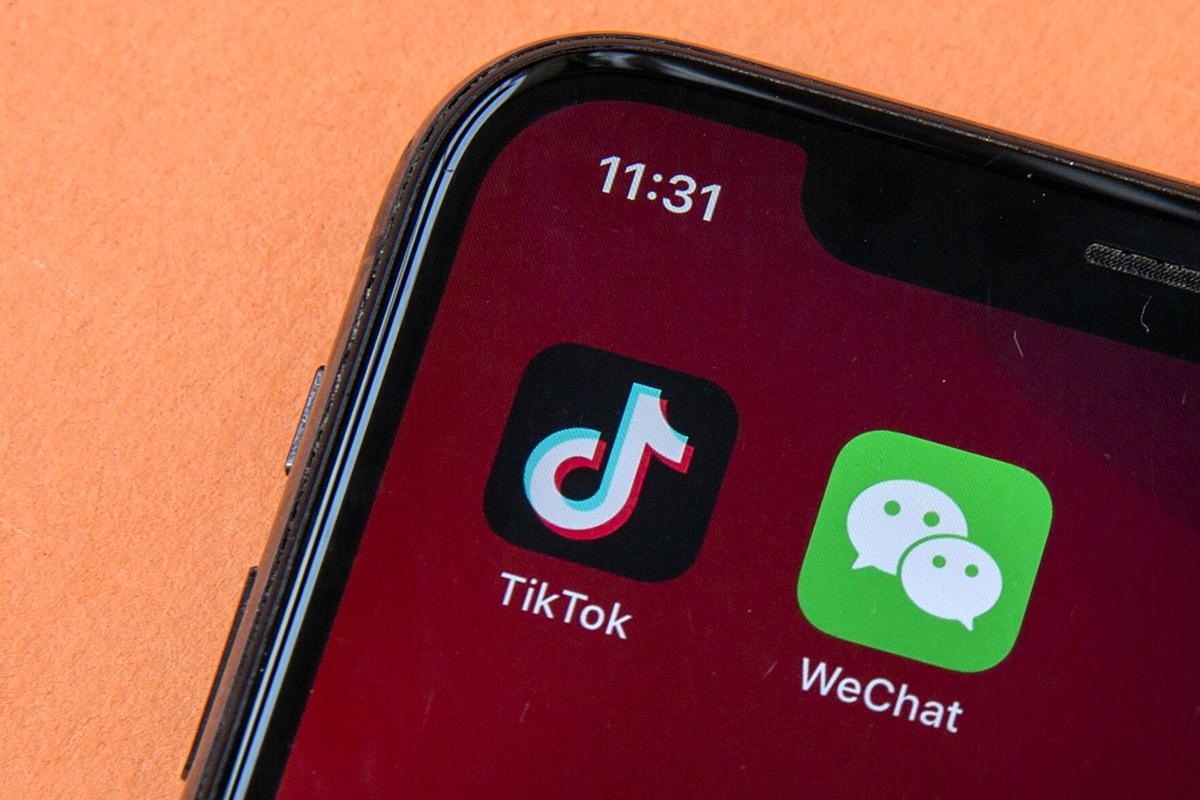 Downloads de TikTok e uso do WeChat serão proibidos a partir de domingo