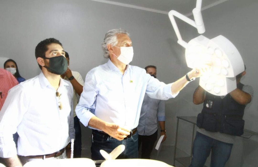 Caiado inaugura primeiro  hospital de São Luiz do Norte