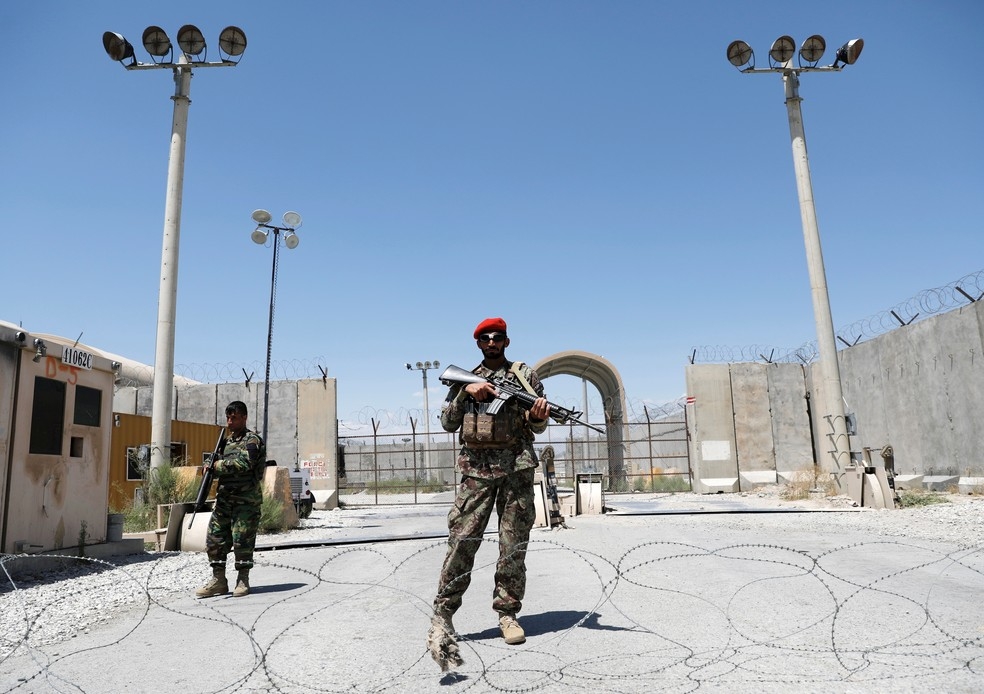 Tropas do EUA deixaram   a érea de Bagram, principal instalação militar americana no Afeganistão