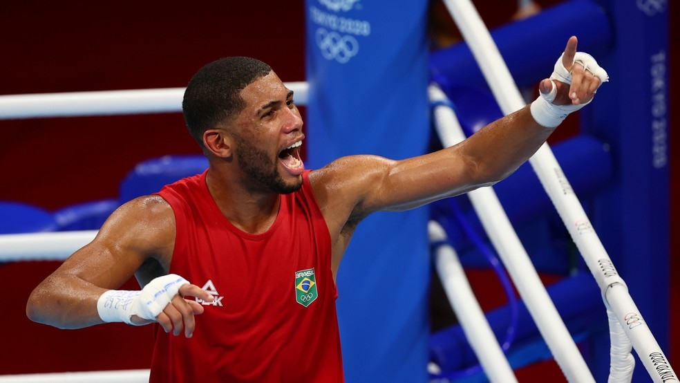 Hebert Conceição vence russo e vai disputar o ouro no boxe contra ucraniano