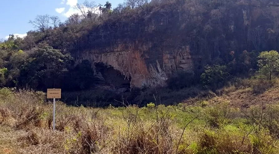 Fábrica da Heineken em MG é embargada de construir cervejaria em sitio arqueológico