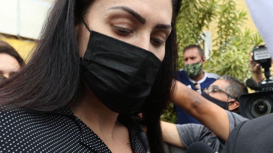 Psicólogos analisam comportamento e dizem que mãe de Henry tem traços de psicopatia