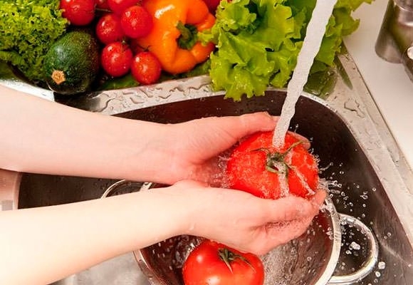 Coronavírus pode ser transmitido através de alimentos?