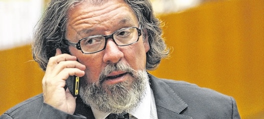 Advocacia brasileira exige respeito à Constituição