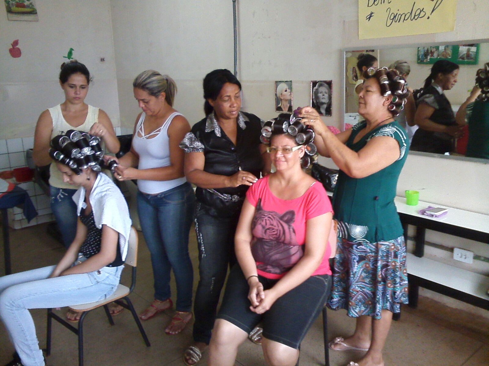Prefeitura de Goiânia inicia cursos gratuitos na área da beleza