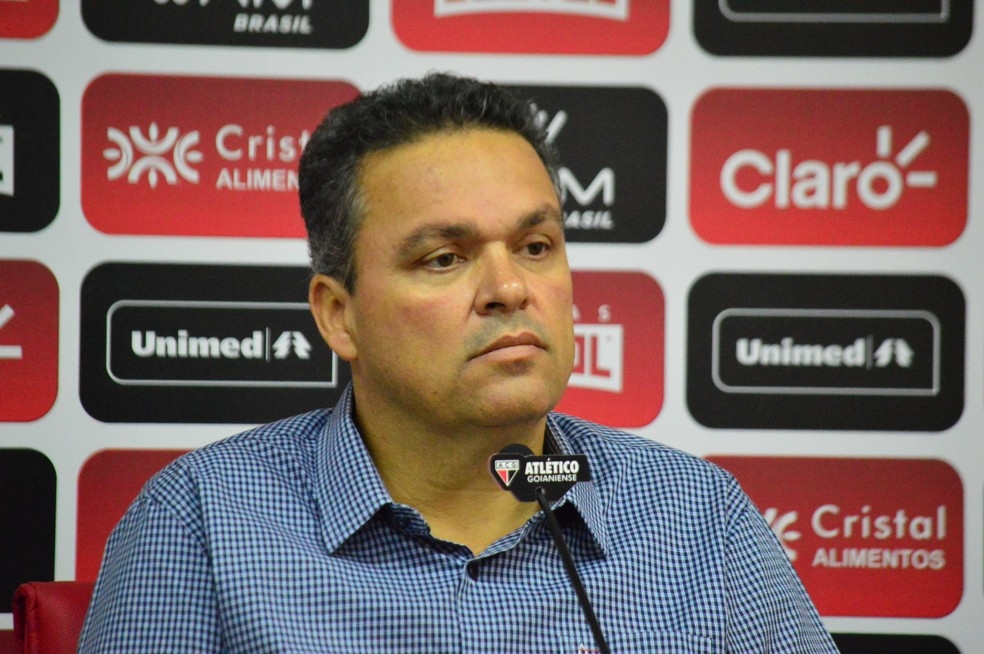 Presidente do Atlético Goianiense afirma que não tem mais margem para erro