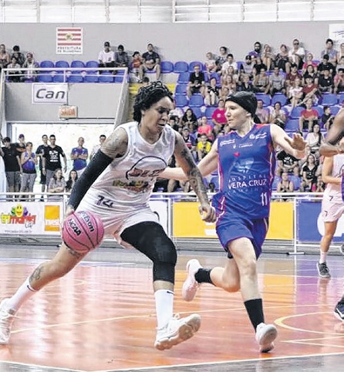 Campinas vence Blumenau e garante vaga na decisão