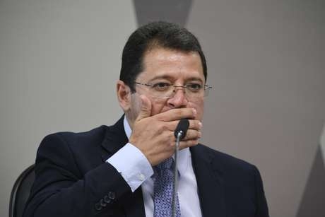 Campêlo diz que não fez repasses a hospital e município porque demanda era outra