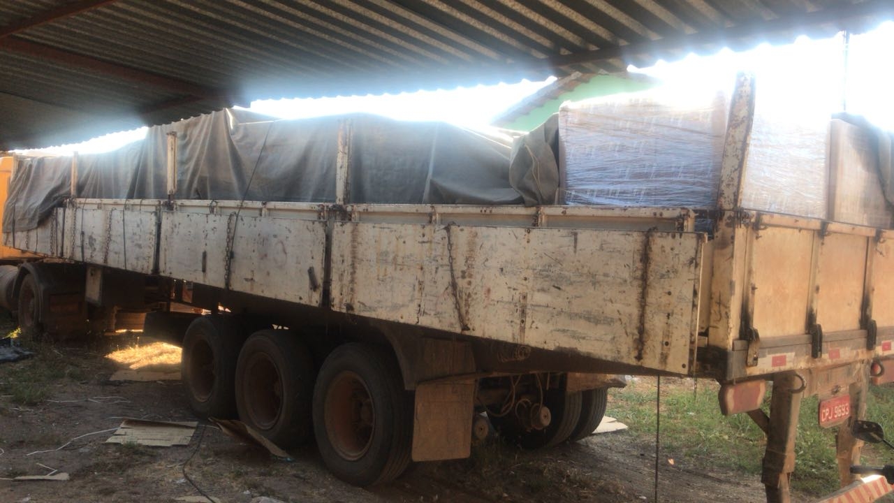 Quadrilha é presa suspeita de roubar cargas de alimentos