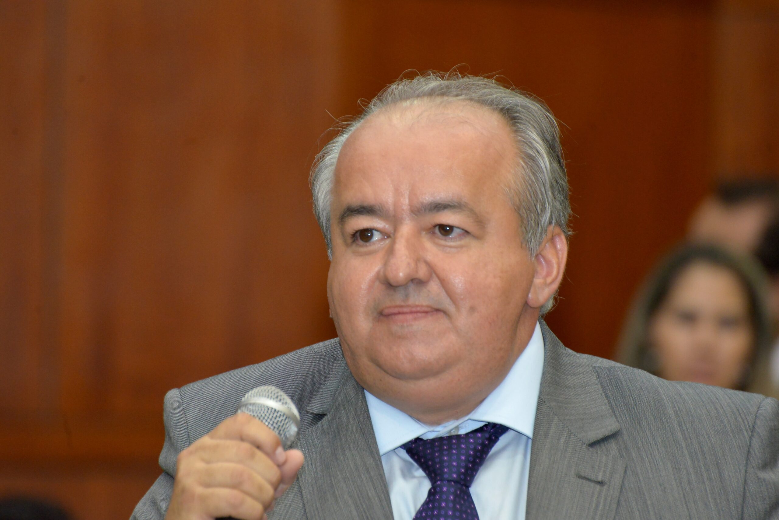 PR lança Dr.Antônio em Trindade e Waldir em Goiânia