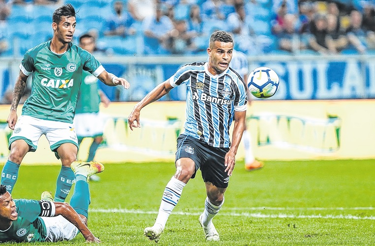 Queda esperada e confirmada