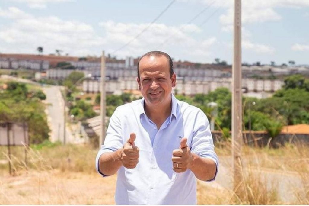 Prefeito de Caldas Novas, esposa e filha estão com Covid-19