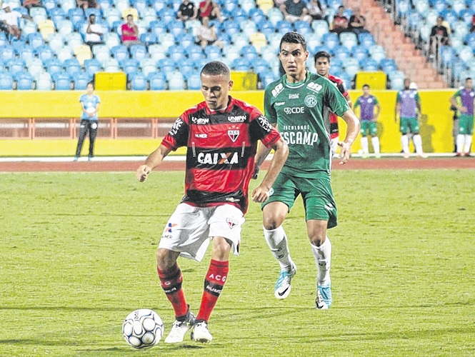 Meia comemora atuação e primeiros gols pelo Dragão
