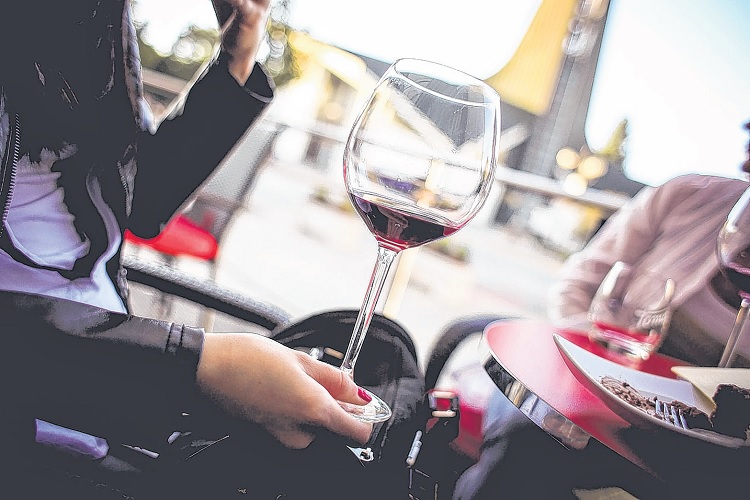 O vinho mais caro não serve para nada se não sabe ter elegância com a vida