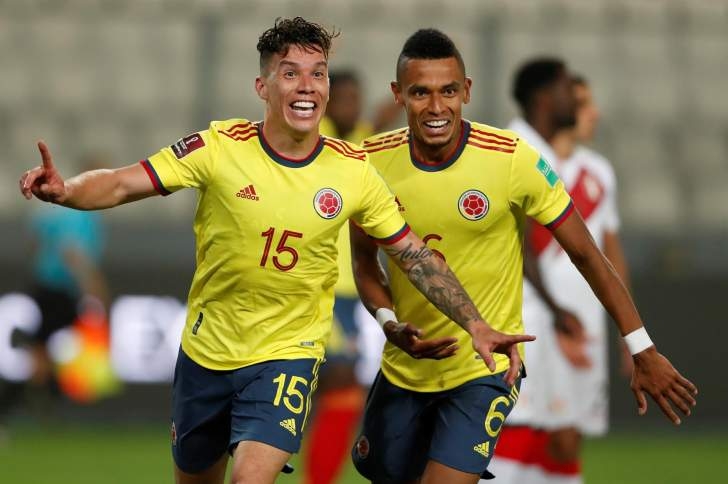 Em Lima, Colômbia faz 3 a 0 no Peru e volta à briga por vaga na Copa de 2022