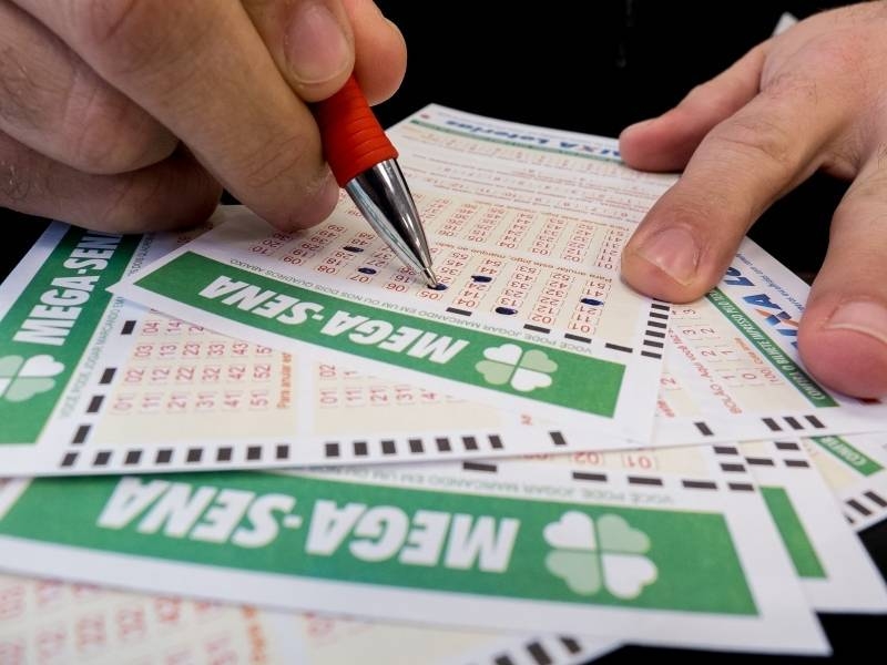 Dois apostadores levam prêmio de R$ 60 milhões da mega-sena