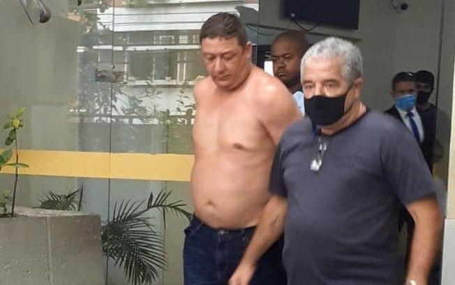 Suspeito se entrega à polícia após matar a mulher a facadas no Rio