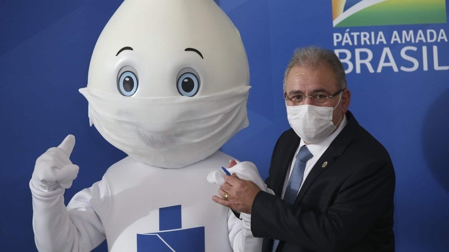 Brasil pode atingir pico de 5 mil mortes diárias por Covid-19