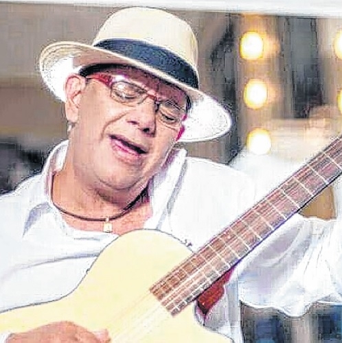 Com o cheiro dos clássicos da boemia, Xexéu apresenta imortais no Samba da Lapa