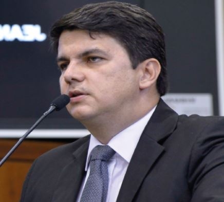 Governador busca apoio em Brasília