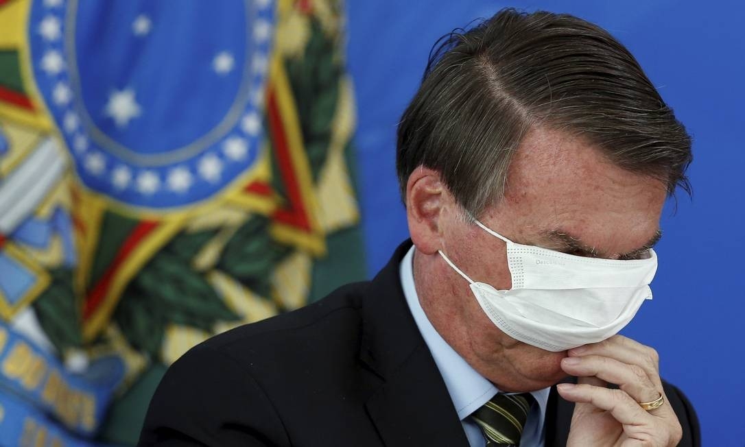 Transparência no cartão corporativo de Bolsonaro