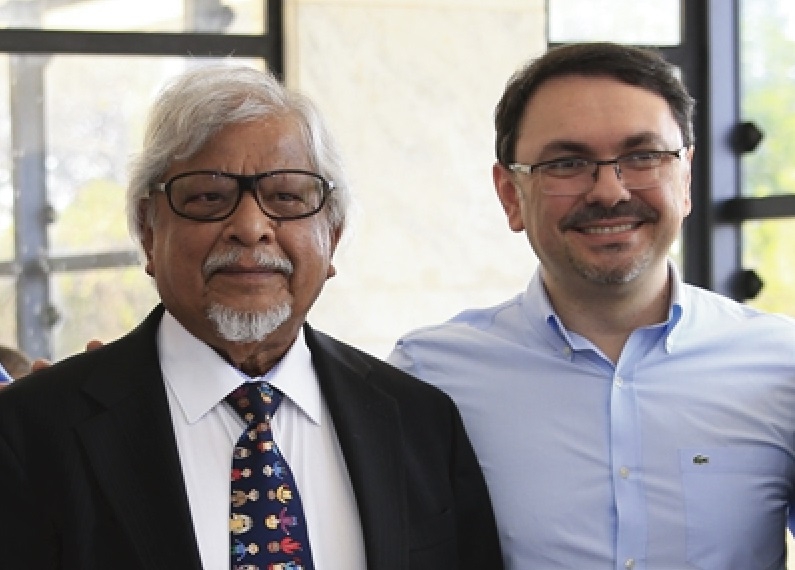 Arun Gandhi e Rossandro Klinjey juntos em Goiânia