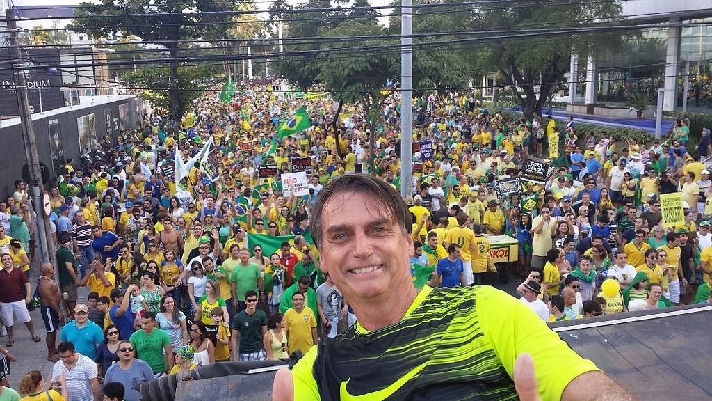 Nação sem noção e sem direção!
