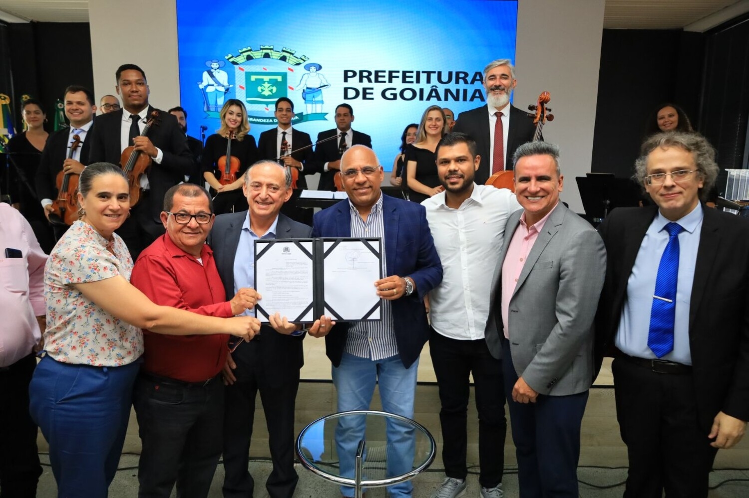 Lei concede data-base e ajuda de custo para músicos da Sinfônica