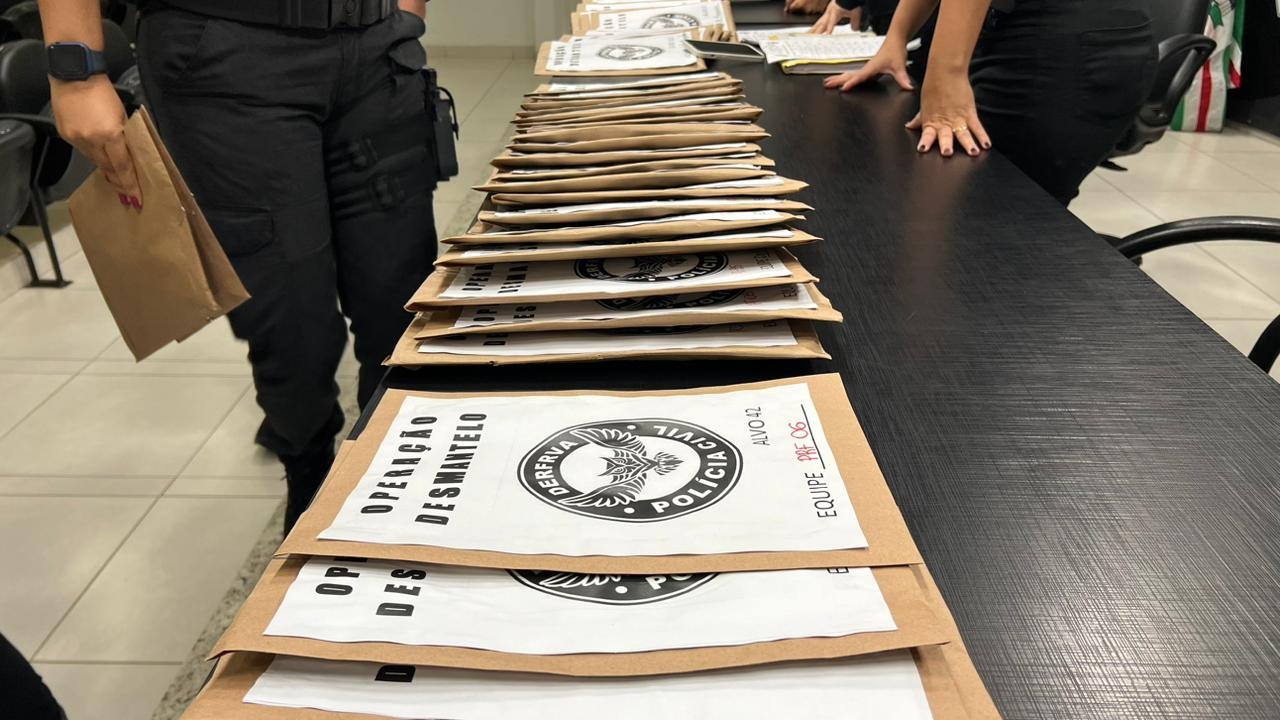 Polícia Civil cumpre 35 mandados de prisão nas lojas da Canaã