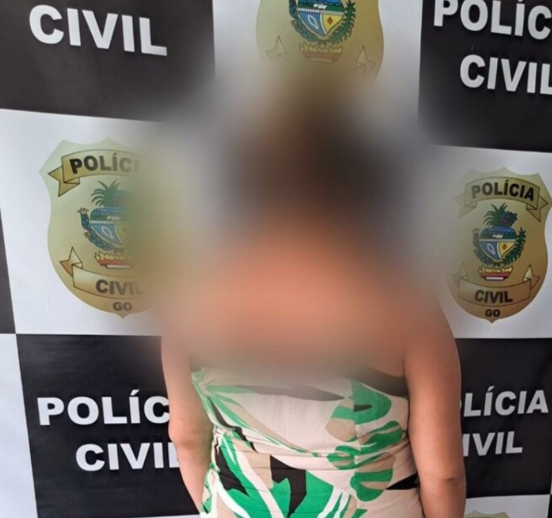 Mulher condenada por tráfico que estava foragida é presa