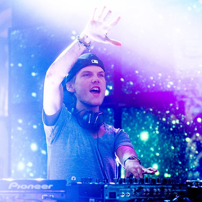 Avicii, DJ sueco morre aos 28