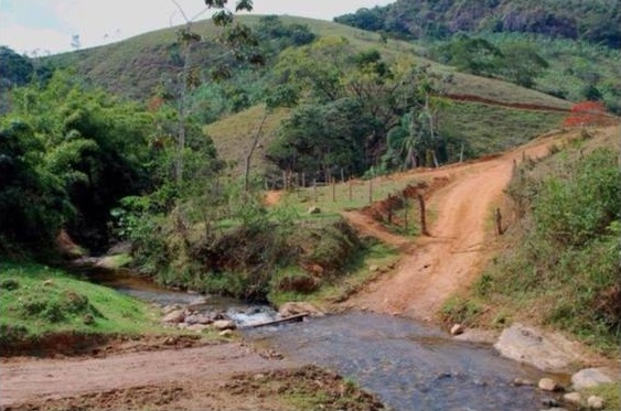 Nesses campos e cerrados de Goyaz, um salmo de louvor ao Natal da paz