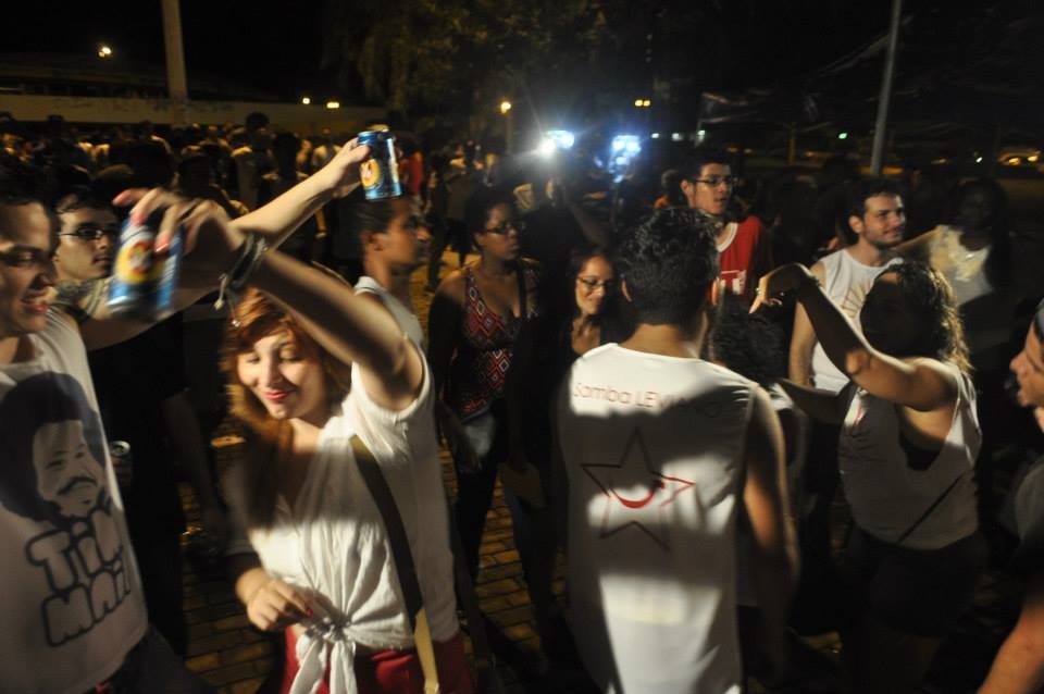 Bloco Socialista faz a festa hoje na Praça Universitária