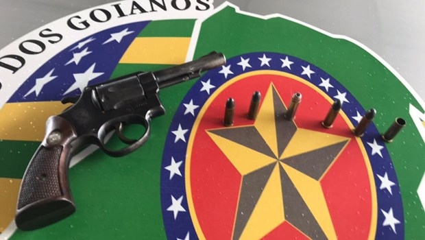 Pesquisa mostra que revólver calibre 38 é a arma mais apreendida em Goiás