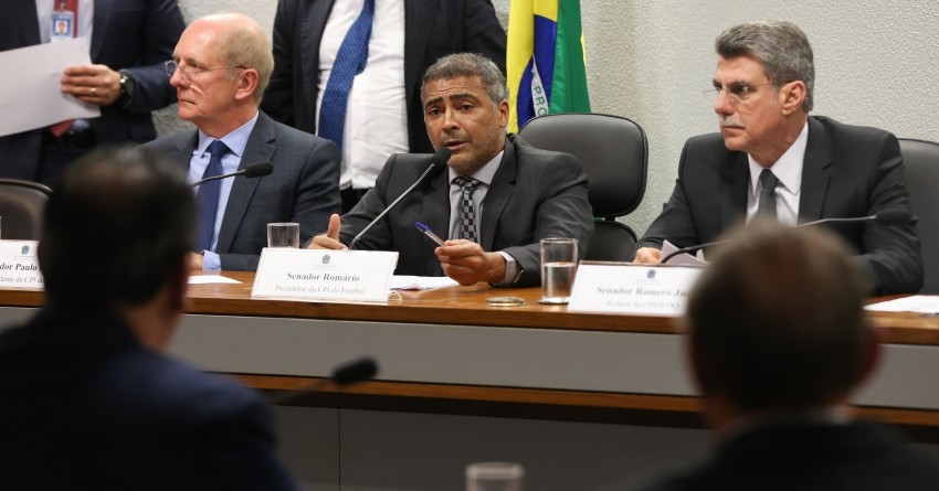 Ex-jogador Romário lança pré-candidatura ao Governo do Rio