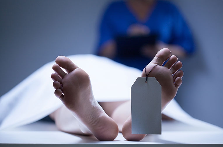 Preso é dado como morto, mas recupera consciência antes da autópsia