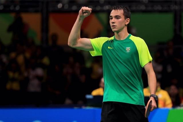 Hugo Calderano deixa top 20 mundial