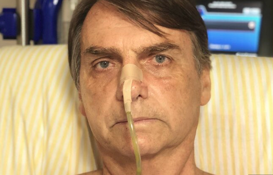 Bolsonaro tem quadro estável e faz transmissão ao vivo do hospital