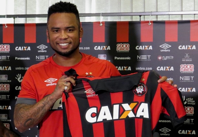 Furacão apresenta pacote de reforços
