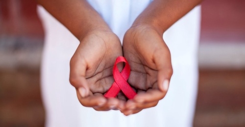 Pílula que previne HIV ainda não será distribuída em Goiânia