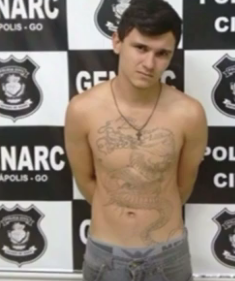 Rapaz de 19 anos é preso suspeito de vender DOC em Anápolis