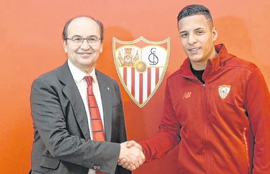 Guilherme Arana assina com o Sevilla até 2022
