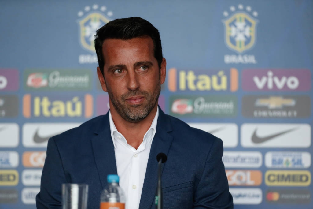 Eduardo Baptista espera resgatar a confiança do elenco no duelo diante do São Paulo pela Sul-Americana