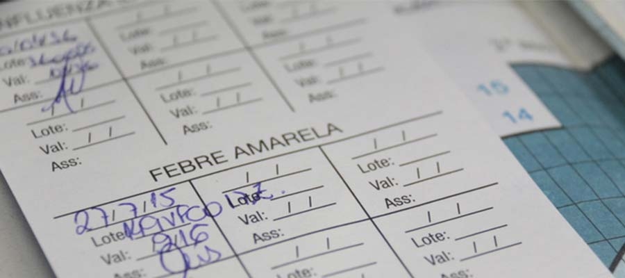 Pais poderão ter que apresentar cartão de vacina no ato da matrícula de crianças e adolescentes