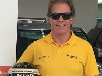 Ex-piloto da Stock Car abraça causa solidária