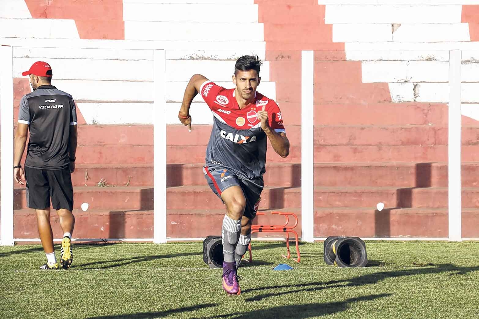 Volante vê Tigre mais maduro do que em 2017