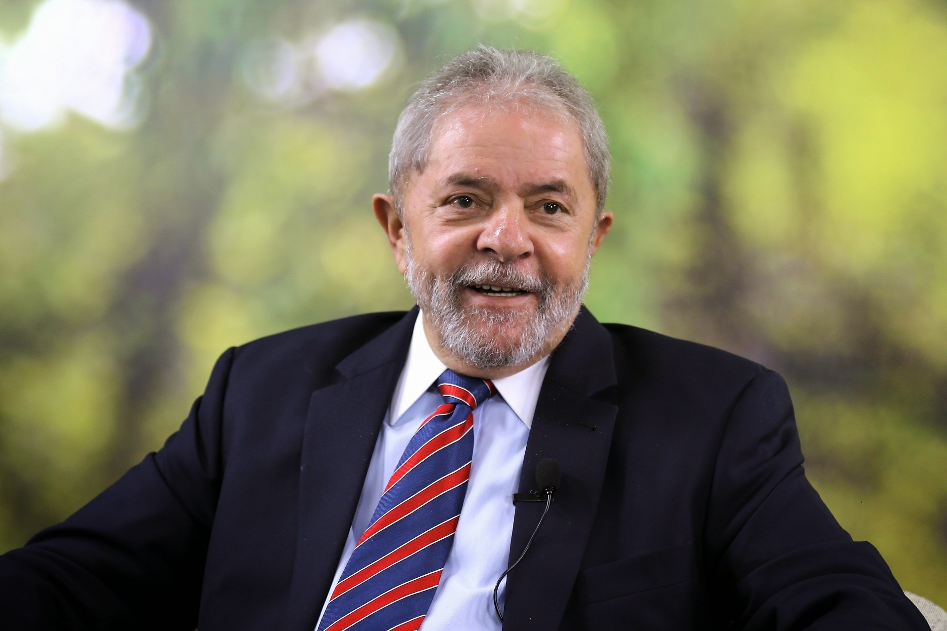 Por que tanto esforço para incriminar Lula?