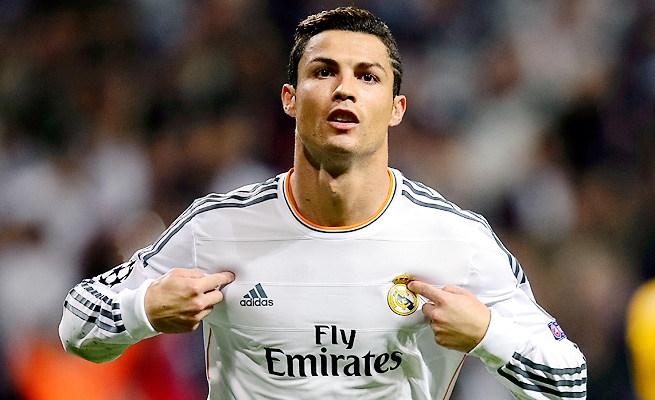 CR7 comanda vitória lusa, em Leiria