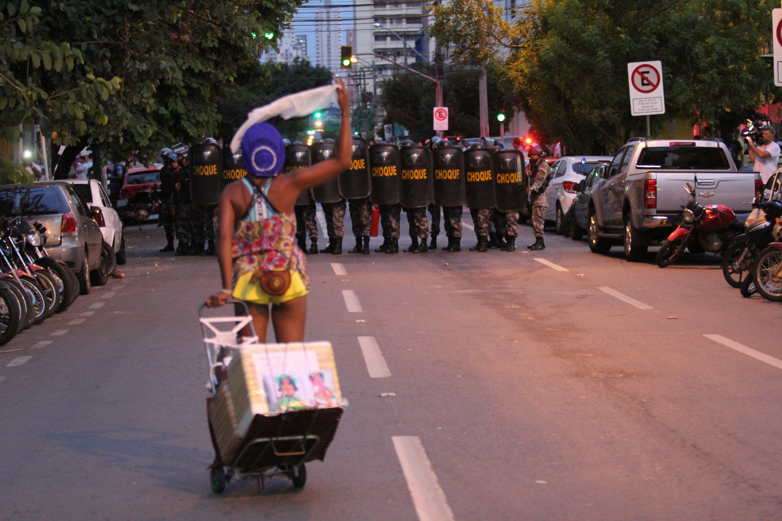 Ambulante da apoio aos estudantes